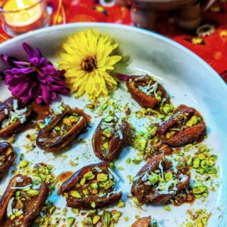 Stuffed dates with pistachio and pecan